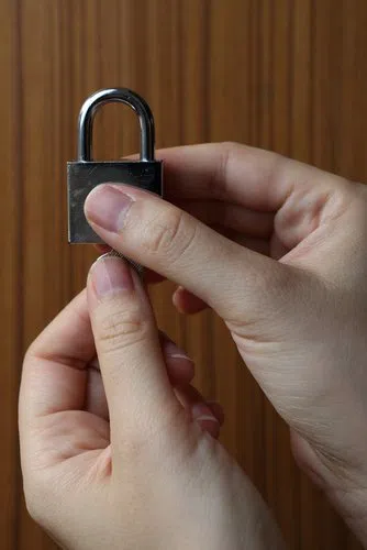 North Branford CT Locksmith Store North Branford, CT 203-418-4259 - residential-lockouts